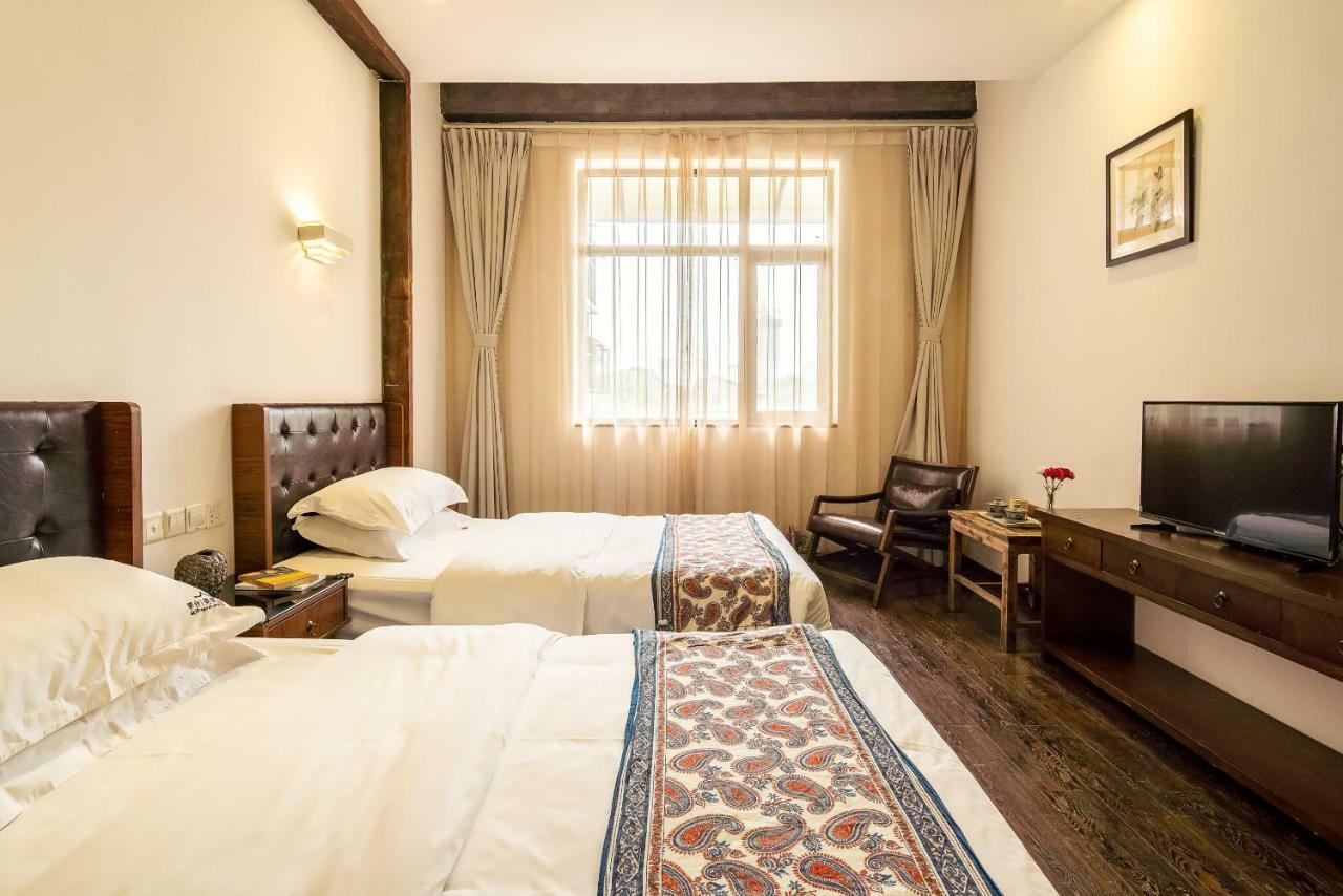 Qintai Tibetan Culture Boutique Hotel Chengdu Exterior photo
