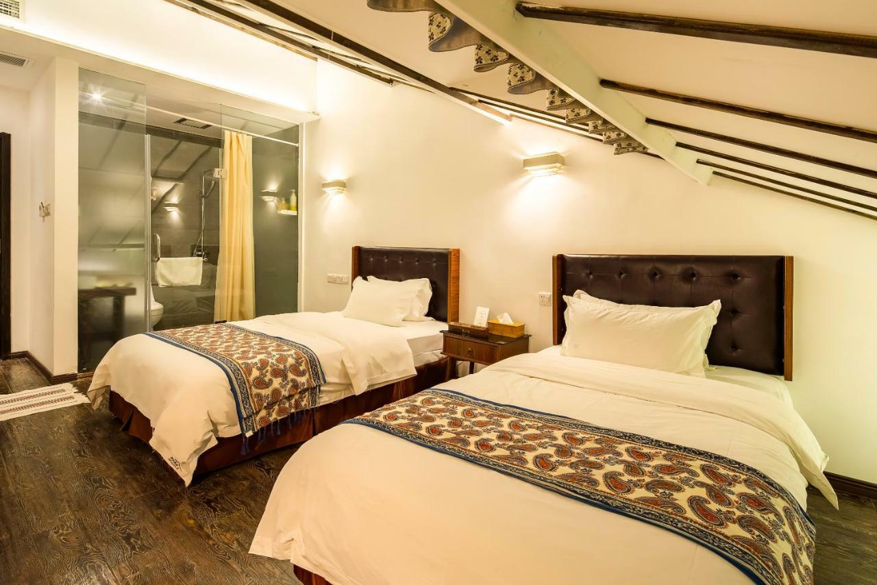 Qintai Tibetan Culture Boutique Hotel Chengdu Exterior photo