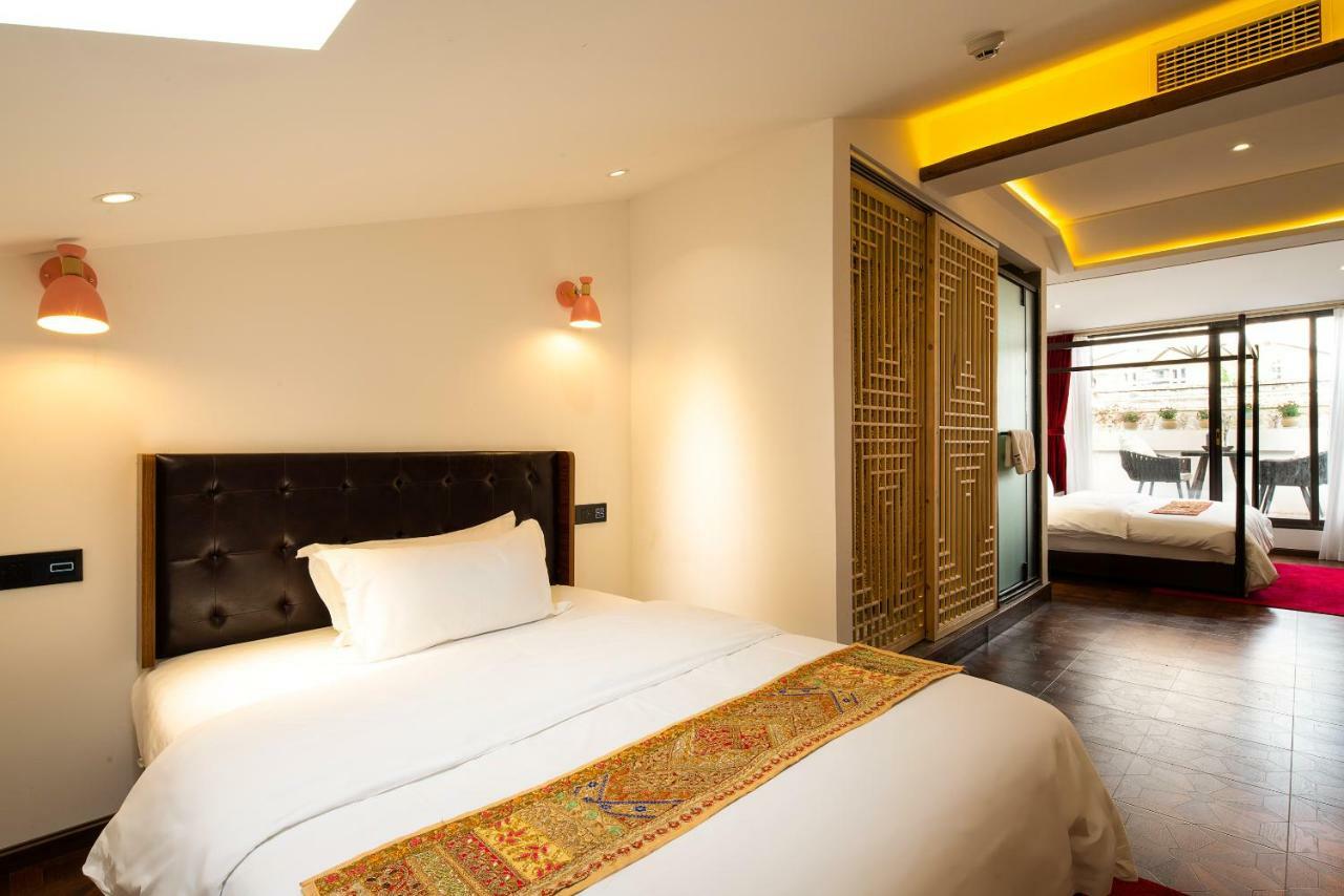 Qintai Tibetan Culture Boutique Hotel Chengdu Exterior photo